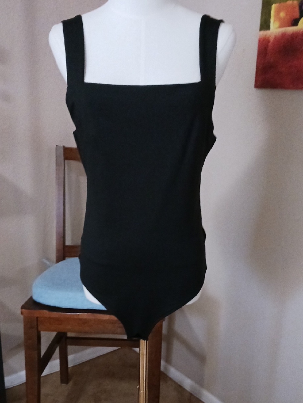 NWT- ReoRia Black Stretch Tank Bodysuit